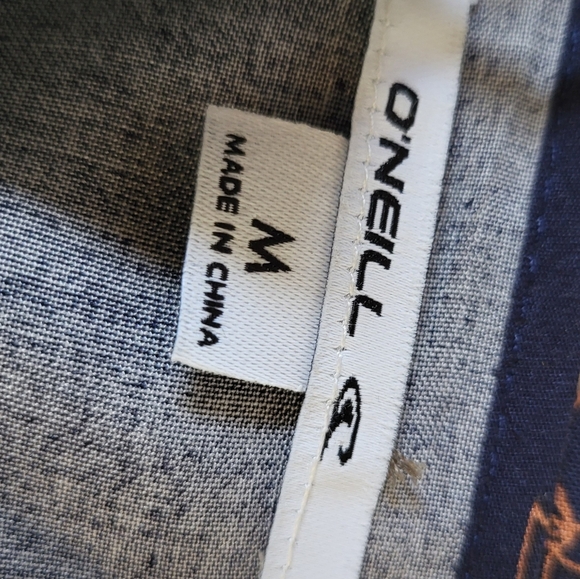 O'NEILL Top - Picture 8 of 9